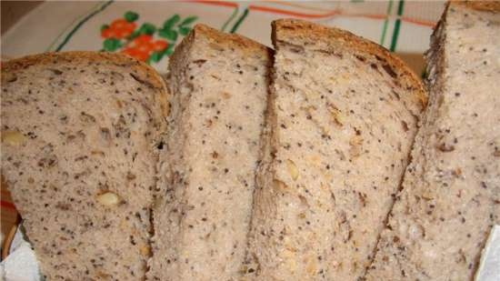 Wheat-buckwheat bread with poppy seeds, flax seeds, walnuts