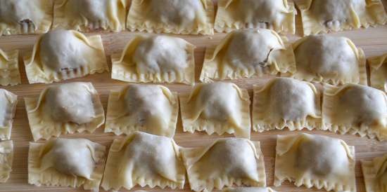 Pasta "agnelotti with ossobuco"