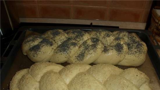 Vlechtwerk van tarwe en aardappelen (challah) (oven)