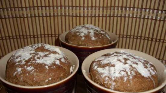 Pane integrale, pane di segale con pasta e malto alla crema