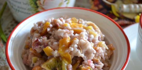 Essiccazione "Bouquet di frutta e bacche", fibra naturale intera, porridge di ercole "come da un sacchetto", bevanda alla frutta