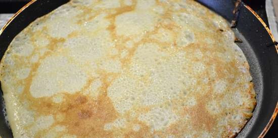 Pancake hoa hồng bơ hạt