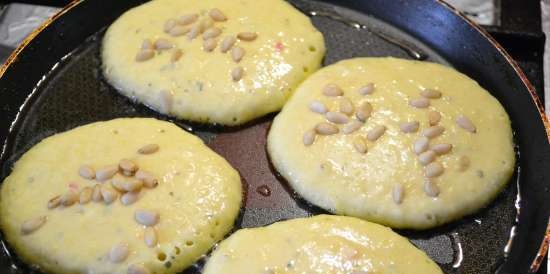 Frittelle di mango con pinoli