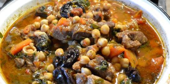 Tagine amb xai, cigrons i prunes prunes