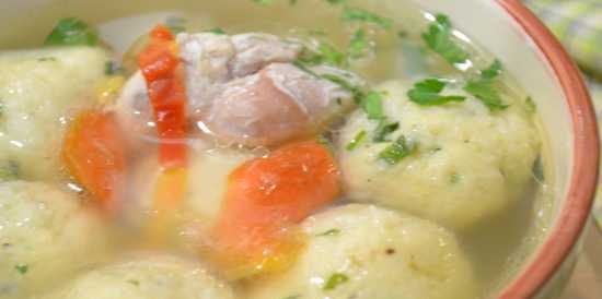 Caldo de pavo con albóndigas de perejil de mierda en olla a presión Oursson