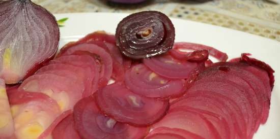 Cebolla roja, "frutas confitadas (frutas glace)" en escabeche