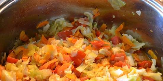 Fresh cabbage soup (reconstituted from frozen stock)