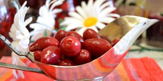 Pickled dogwood berries