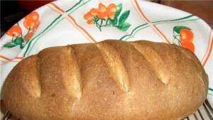 Wheat bread with cereals and cereals (oven)