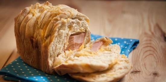 Vrijgezellenbrood (met ham en kaas)