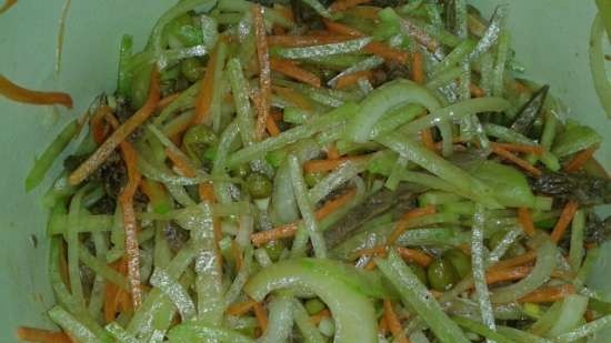 Green radish salad