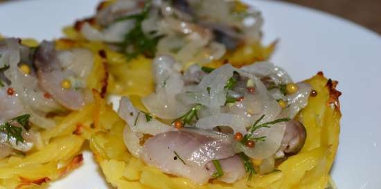 Potato nests with herring