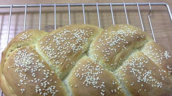 Vlechtwerk van tarwe en aardappelen (challah) (oven)