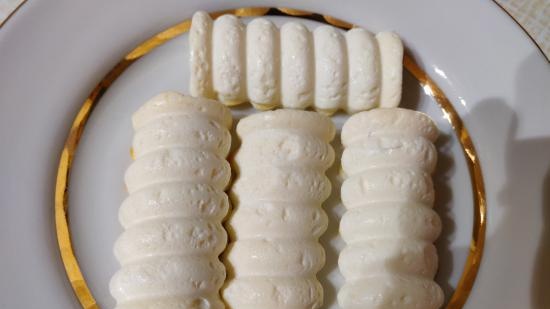 Delicata casseruola di ricotta con agar-agar per una dieta sana (senza uova, farina, semolino e fiocchi d'avena)