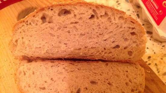 Pane artigianale senza impastare con lievito madre