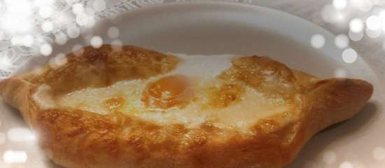 Khachapuri Adjarian