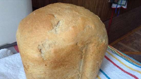 Pan de manzana con levadura líquida en una panificadora