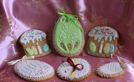 We decorate gingerbread cookies, cookies