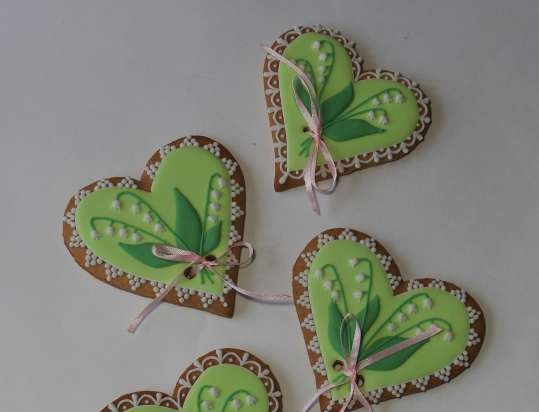 Decoramos galletas de jengibre, galletas