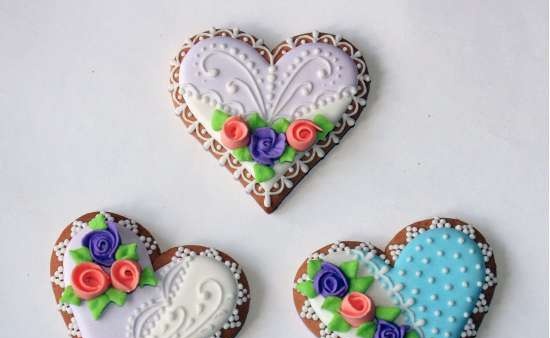 Decoramos galletas de jengibre, galletas