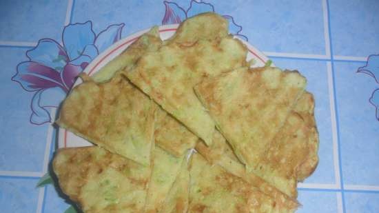 Zucchini pancake sa isang waffle iron