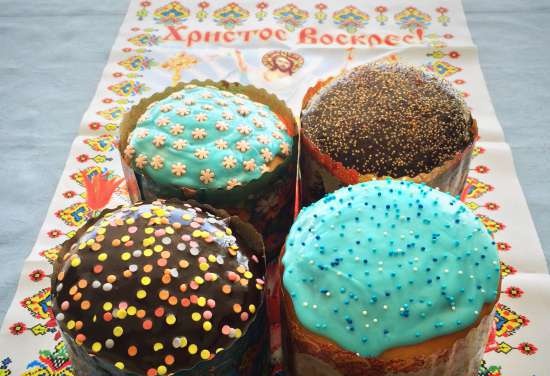 Kulich Tenderness on leaven without yeast