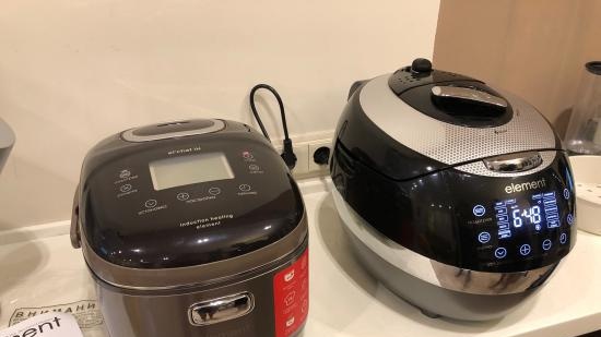 Multicooker Element FWA03IHBR พร้อมระบบทำความร้อนแบบเหนี่ยวนำ