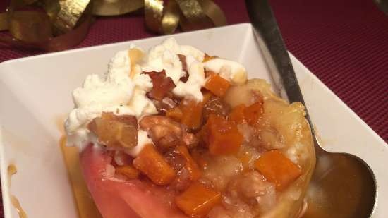 Manzanas al horno rellenas de calabaza, nueces, pasas, canela con relleno de miel cítrica