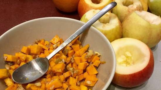 Manzanas al horno rellenas de calabaza, nueces, pasas, canela con relleno de miel cítrica