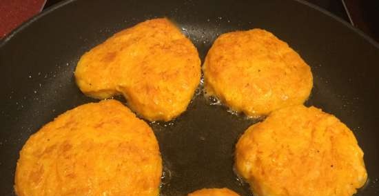 Mga kalabasa fritters (cutlet) na may keso