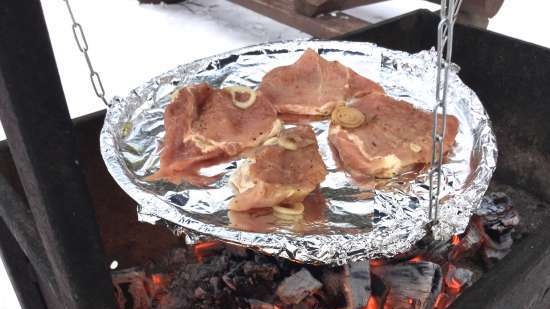 Saar-style meat on a swing (Saarlaendischer Schwenkbraten)