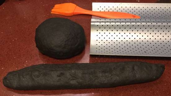 Baguette nera su pulish al nero di seppia