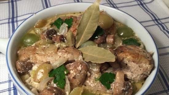 Pollo al vino con uvas. Woihinkelche (Huhn en wein)