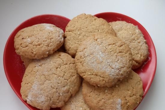 Biscotti di farina d'avena secondo GOST secondo la ricetta di Irina Chadeeva (pizzaiola Princess 115000)