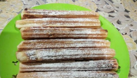 Semolina churros para sa mga sanggol sa Princess churrosmaker