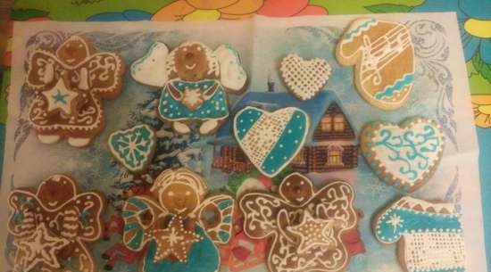 We decorate gingerbread cookies, cookies