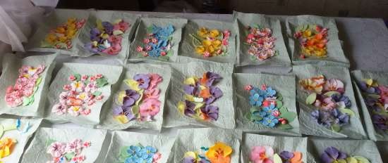 Examples of decorating Easter cakes and Easter