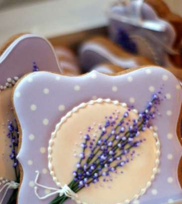 Decoramos galletas de jengibre, galletas