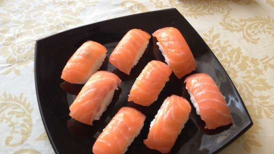 Sushi și rulouri Nigiri