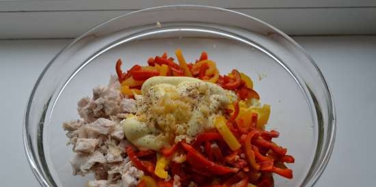 Chicken and bell pepper salad