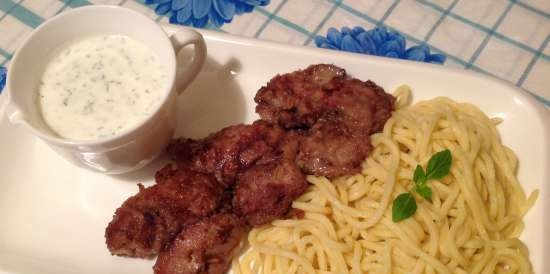 Tagliatelle fatte in casa, ravioli e tutto il necessario per prepararli