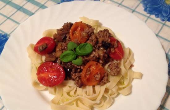 Fideos caseros, ravioles y todo para hacerlos