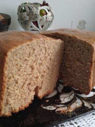 Pane di segale Senza niente (forno, macchina per il pane, pentola a cottura lenta)