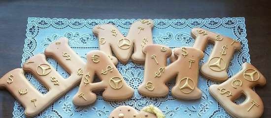 Decoramos galletas de jengibre, galletas