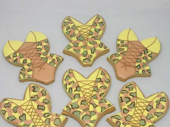 Decoramos galletas de jengibre, galletas