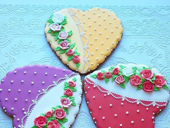 Decoramos galletas de jengibre, galletas