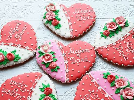 Decoramos galletas de jengibre, galletas