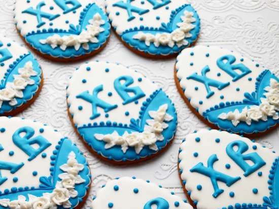 Decoramos galletas de jengibre, galletas