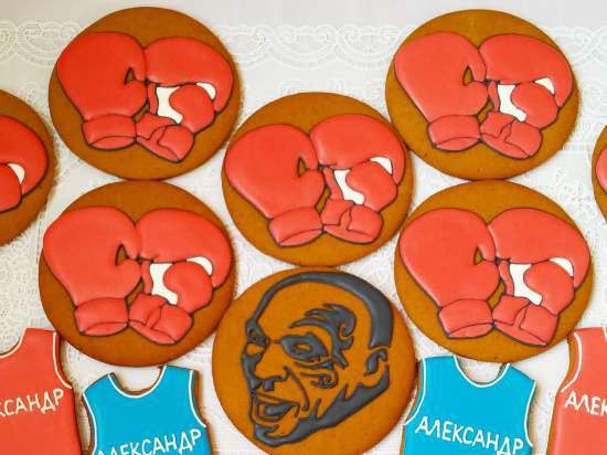 Decoramos galletas de jengibre, galletas