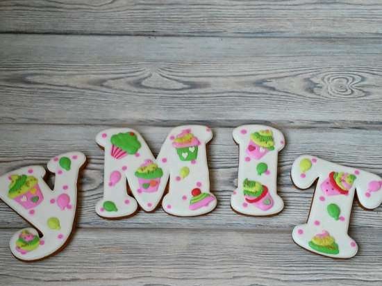 Decoramos galletas de jengibre, galletas